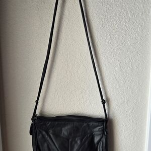 Elegant Black Leather Crossbody Bag
